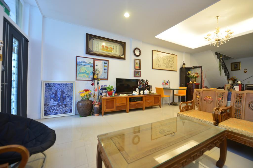 花蓮快樂腳旅宿 Hualien City Εξωτερικό φωτογραφία
